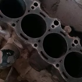 2.2 тойота блок