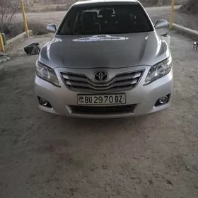 Toyota Camry 2010