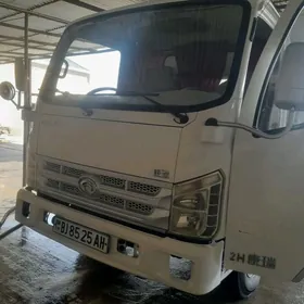Mitsubishi Canter 2014