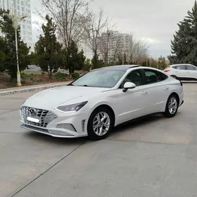Hyundai Sonata 2021