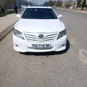 Toyota Camry 2010