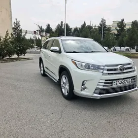 Toyota Highlander 2017