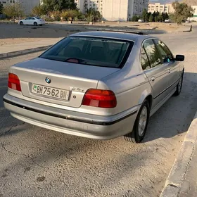 BMW E39 2000