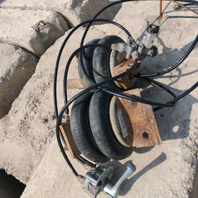 Goşmoça goyulyan paduşga