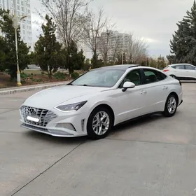 Hyundai Sonata 2021