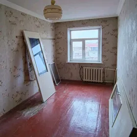 3 комнат 4 этаж