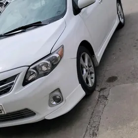 Toyota Corolla 2012