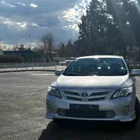 Toyota Corolla 2012