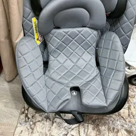 Детское автокресло !!