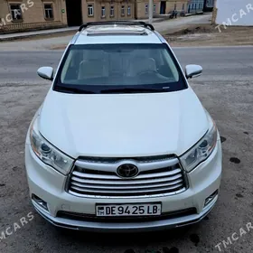 Toyota Highlander 2016