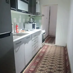 2 mkr 3/1 etaz 2 kom razdeni