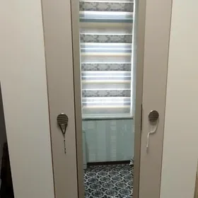 Şkaf hem uly postawka