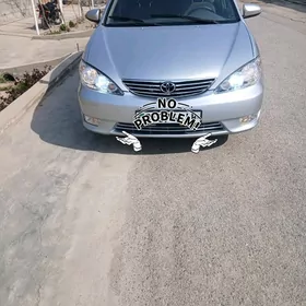 Toyota Camry 2005