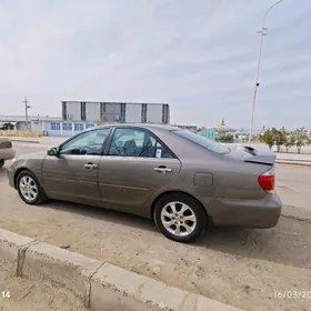 Toyota Camry 2005