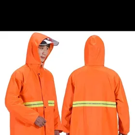 Ýagyn gecirmaýan Plaş.