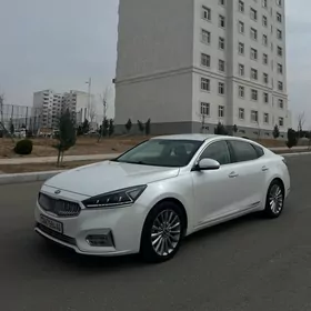 Kia Cadenza 2019