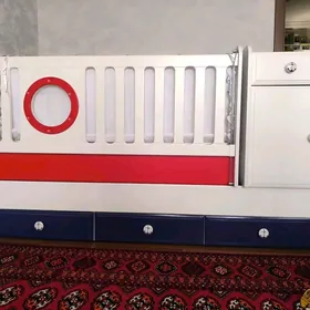 Кровать детский качалка