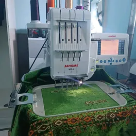 4 iññe Janome Kampýuter mashyn