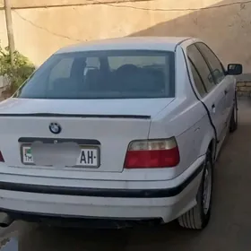 BMW 320 1993