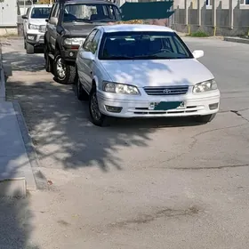 Toyota Camry 2000