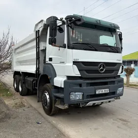 Mercedes-Benz ACTROS 3331 2014