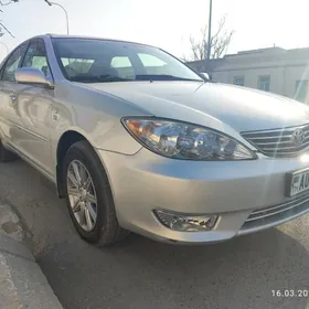 Toyota Camry 2005