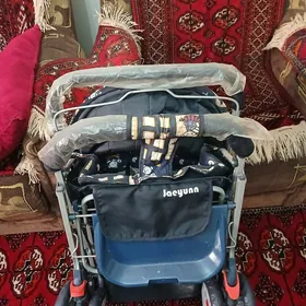 Коляска детская. Детский ходун