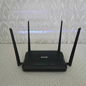 Tenda D305 ROUTER