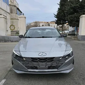 Hyundai Elantra 2021
