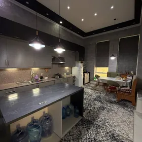 Ленина Шаёлы 5 ком 8 этаж