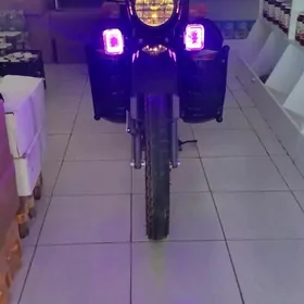 Jawa 300 2026