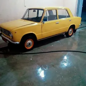 Lada 2104 1980