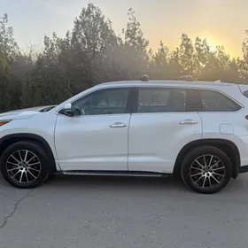 Toyota Highlander 2018