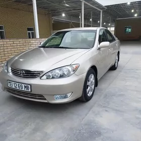 Toyota Camry 2003