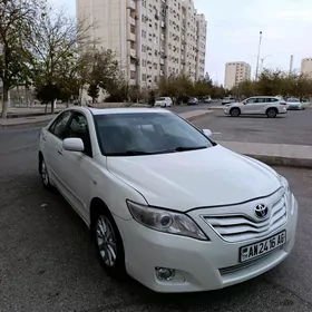 Toyota Camry 2010