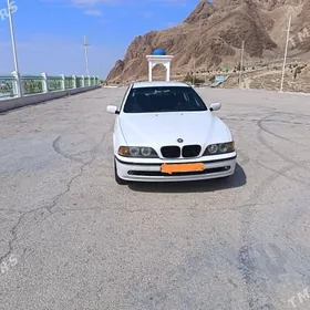 BMW E39 1999
