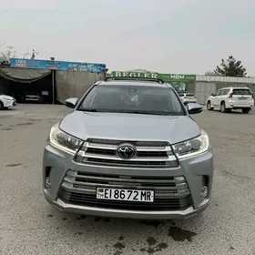 Toyota Highlander 2018
