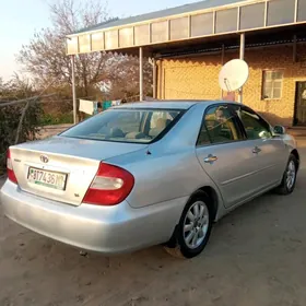 Toyota Camry 2003