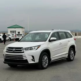 Toyota Highlander 2018