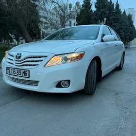 Toyota Camry 2011