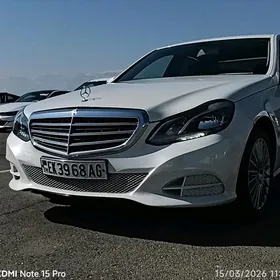 Mercedes-Benz 400E 2015