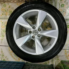 SIYENNA 2015_235/55/18 KOMLEKT