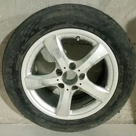 mersedes zapaska R. 16