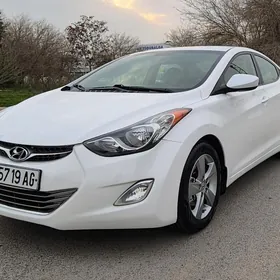 Hyundai Elantra 2012