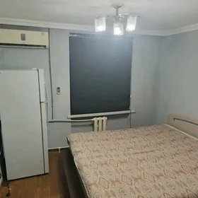 сдается комната в 6 мкр