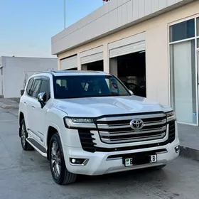 Toyota Land Cruiser 2023