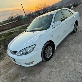 Toyota Camry 2005