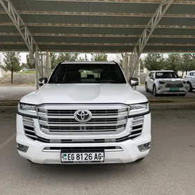 Toyota Land Cruiser 2022