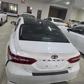 Toyota Camry 2024