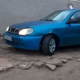 Daewoo Lanos 1998